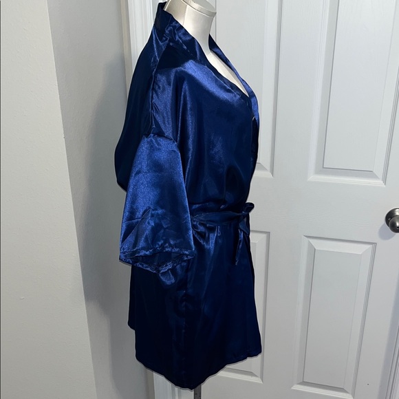 Deep Blue Satin Robe - Picture 3 of 7